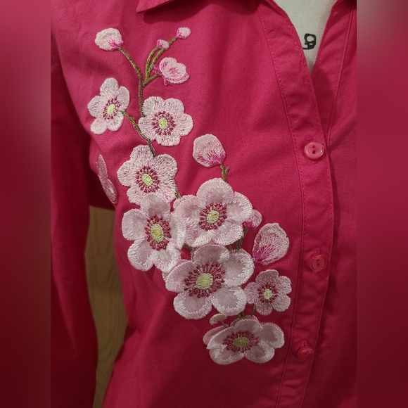 Tia Designs Vintage Floral Cherry Blossom Embroidered Button Up Shirt - Picture 2 of 4
